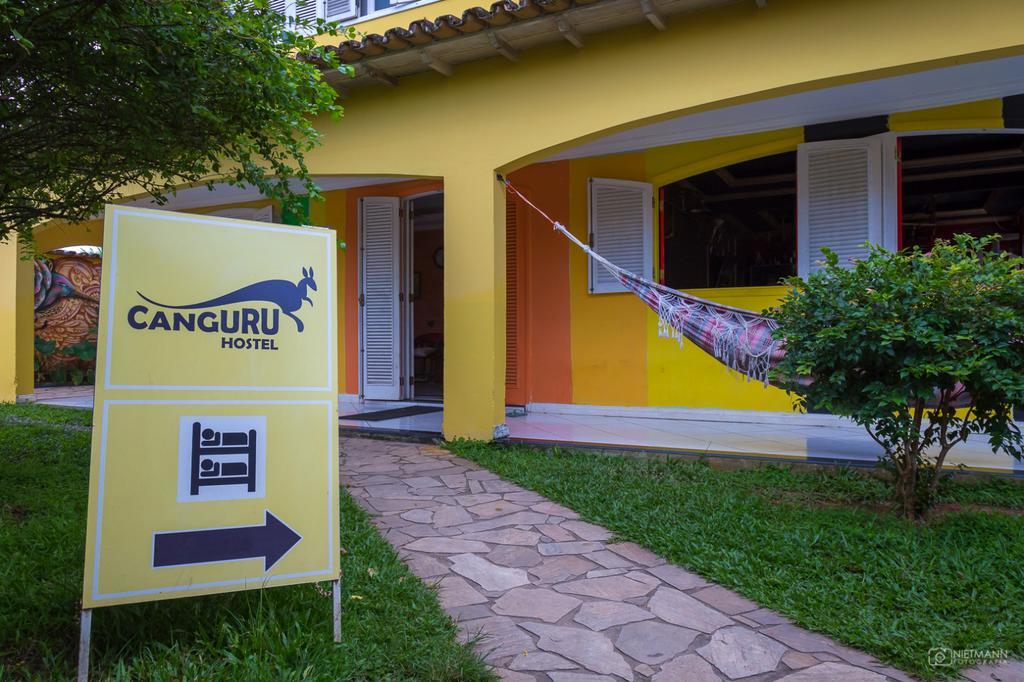 Canguru Hostel Araquari Exterior foto